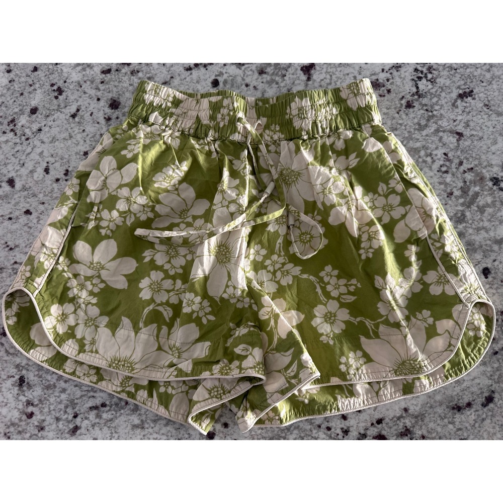 Alemais Leisa floral shorts sz 2